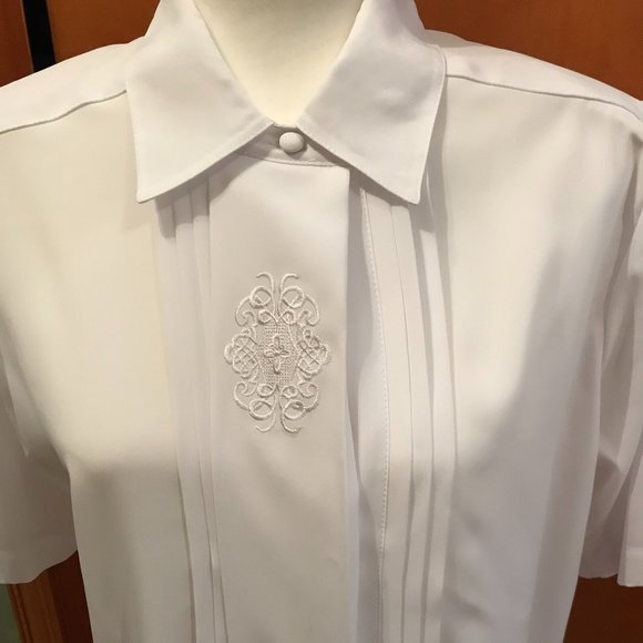 Yves St Claire Woman's Short Sleeve Blouse Vintage - Picture 6 of 8